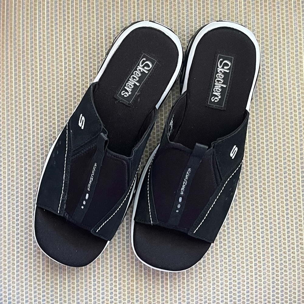 Skechers Slides